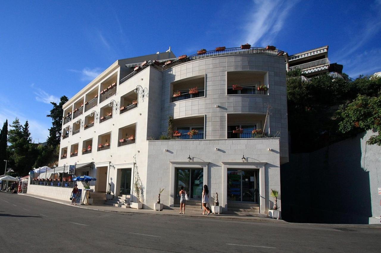 Aparthotel Natalia Подгора Екстер'єр фото